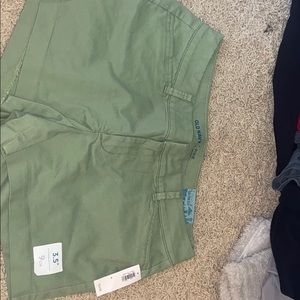 old navy pixie shorts 3.5” nwt